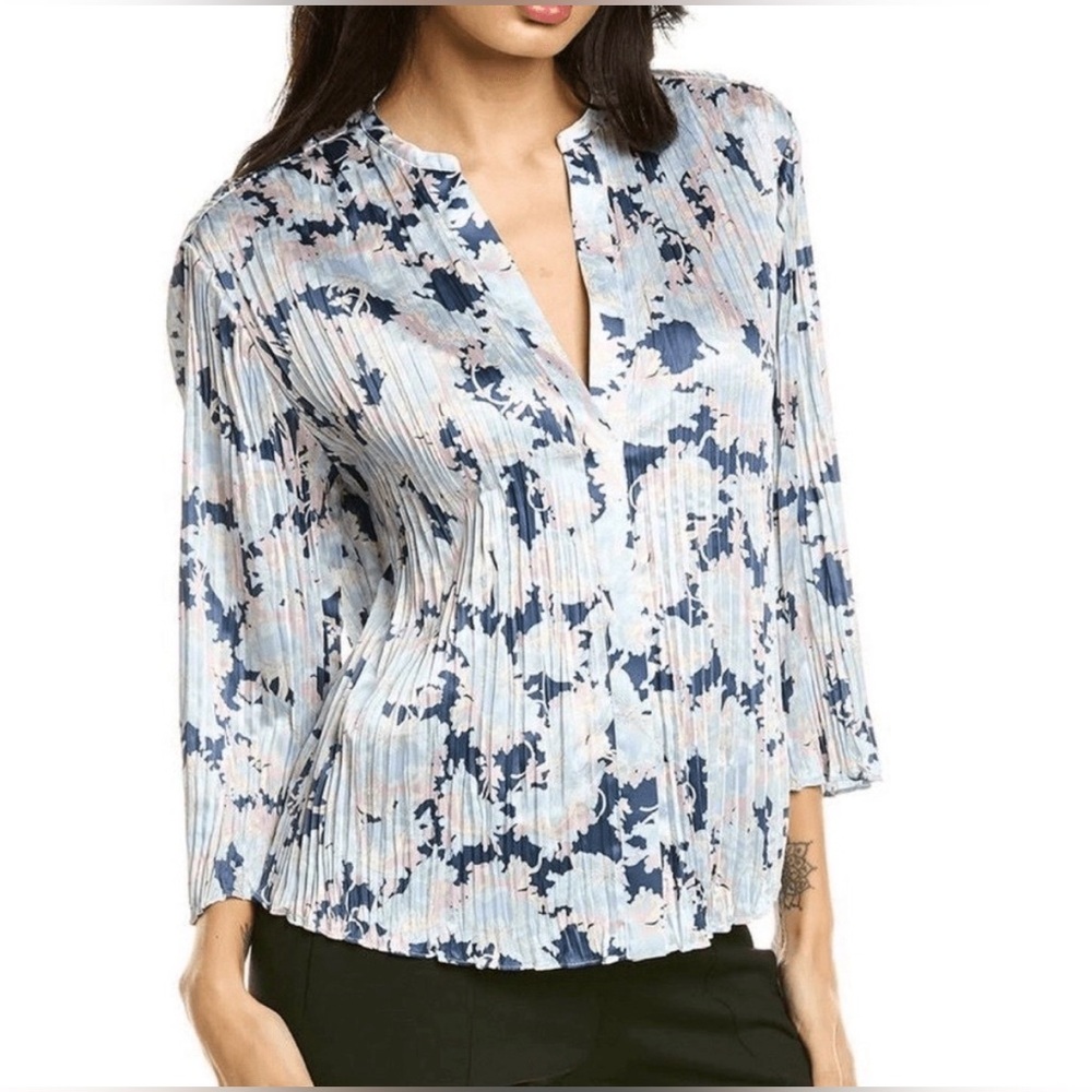 VINCE | Lotus Pleated Blue Floral Satin Contemporary Crinkle Blouse | Size M